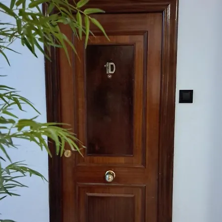 Historic Seaside Elegance Apartament Alicante